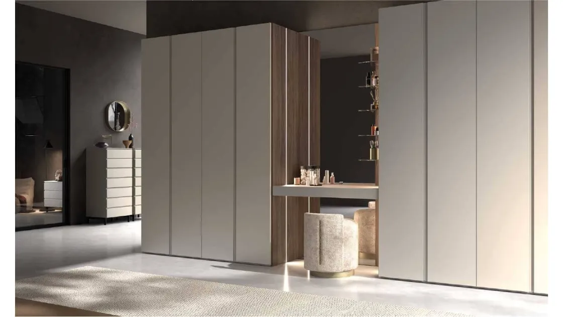 Armadio ad anta battente laccato opaco Groove di GF Interiors